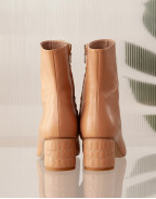 МОСТРА No37 - CROC HEEL BOOT TAN LEATHER