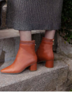 АРХИВ - EMBROIDERED SOCK BOOT SIENNA LEATHER