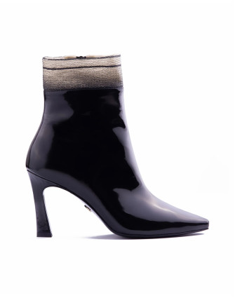 МОСТРА No40 - SOCK BOOT BLACK PATENT