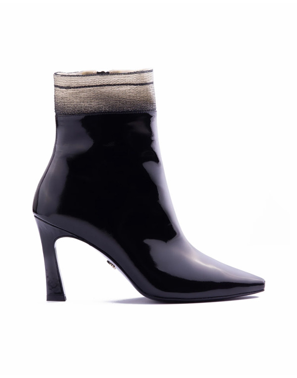 МОСТРА No40 - SOCK BOOT BLACK PATENT