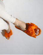 Обувки BOW MULE 85 ORANGE PATENT