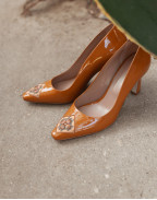 Обувки FIORELLINI PUMP IN SEMI-PATENT LEATHER 85 PERU BROWN