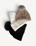 Бяла шапка BEANIE WHITE