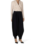 Късо двуредно сако екрю