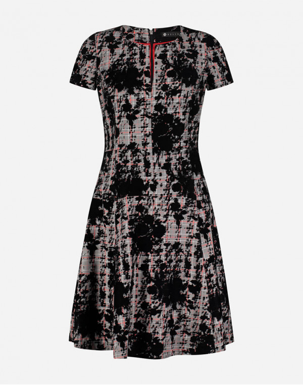 Разкроена рокля флок