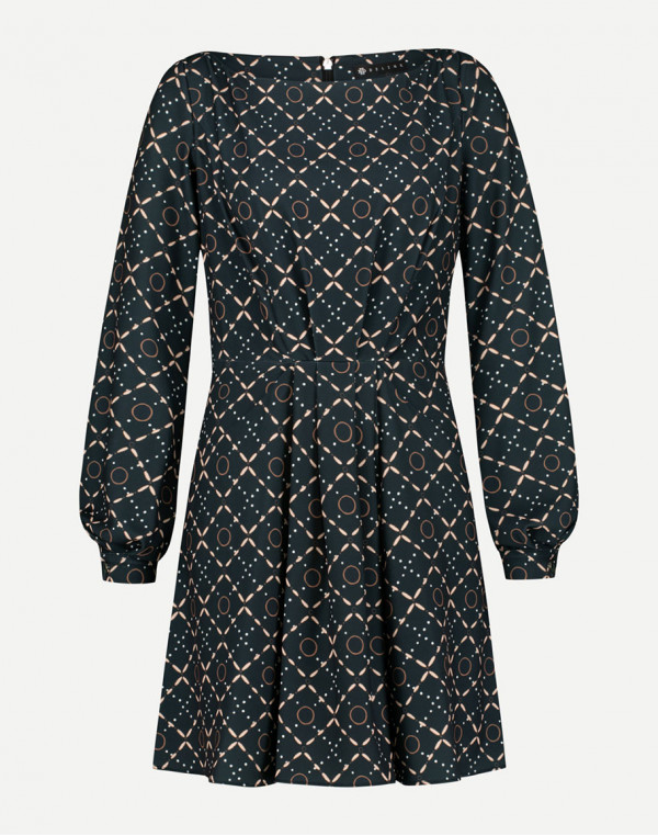 Разкроена рокля в принт