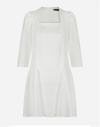 Рокля-туника с драпирани ръкави в бяло