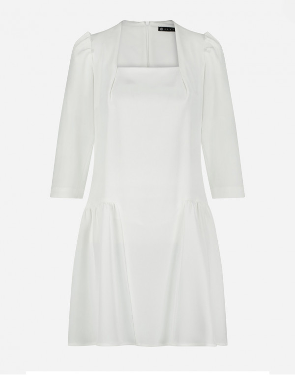 Рокля-туника с драпирани ръкави в бяло