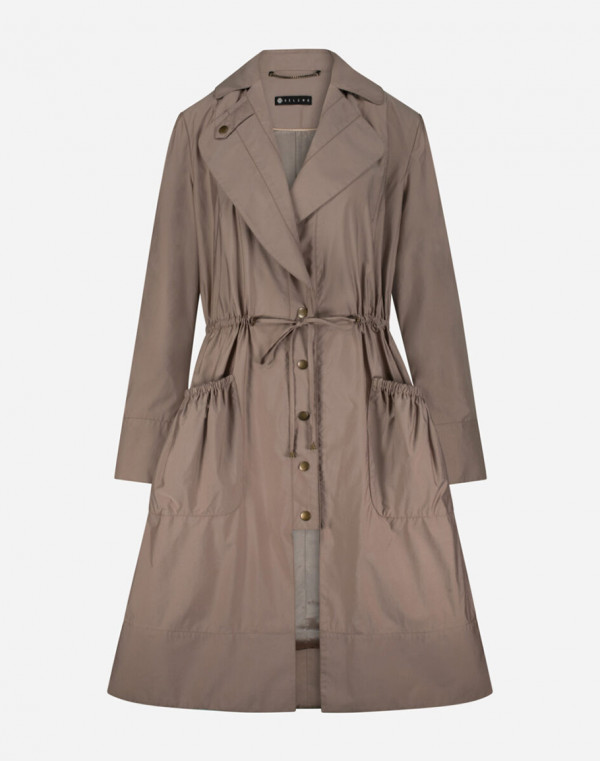 Тренчкот в капучино цвят