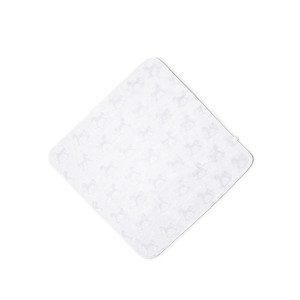 Велурена бебешка кърпа WHITE 100/100