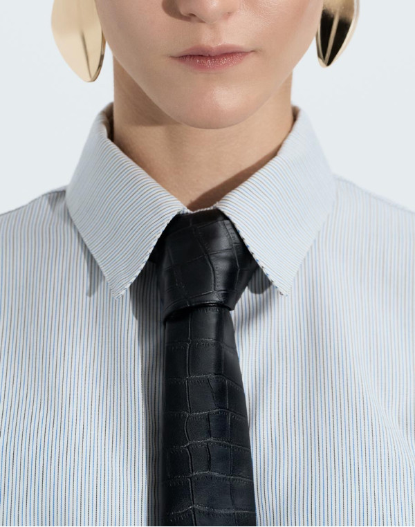 Вратовръзка от еко кроко кожа BLACK