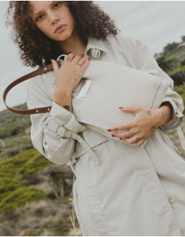 Чанта CREAMY WHITE