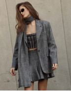 Пола CONTRAST MOTION