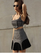 Пола CONTRAST MOTION