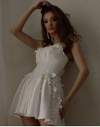 Рокля WHITE 3D FLOWERS