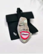 Брошка SMILE BEIGE MERMAID