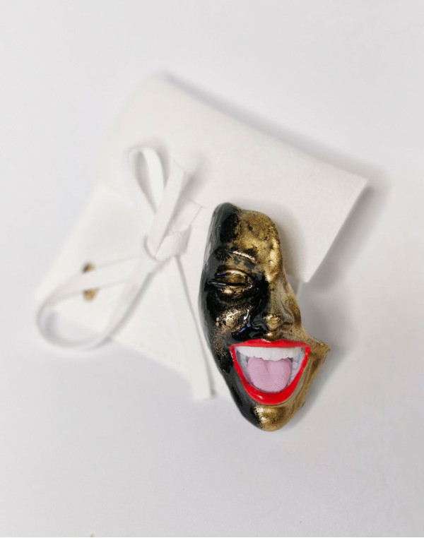 Брошка SMILE BLACK GOLD