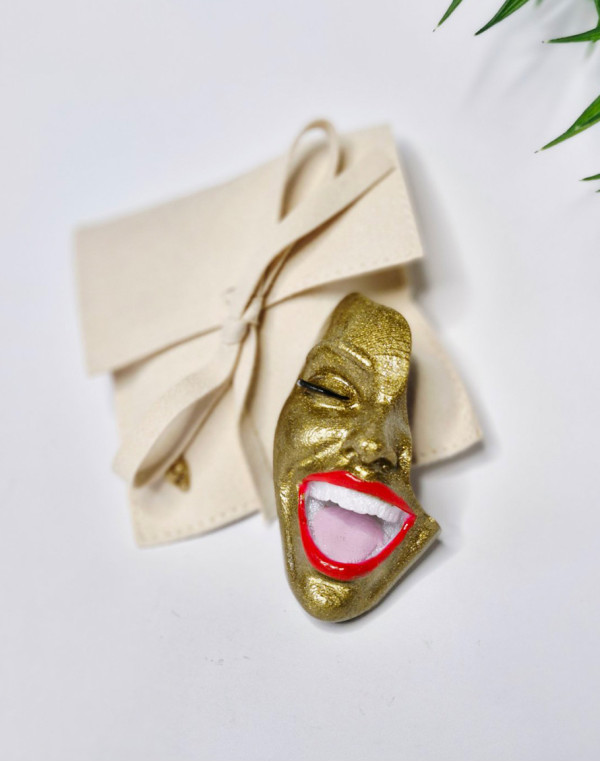 Брошка SMILE ROYAL GOLD