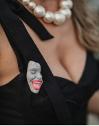 Брошка SMILE SILVER BROCADE