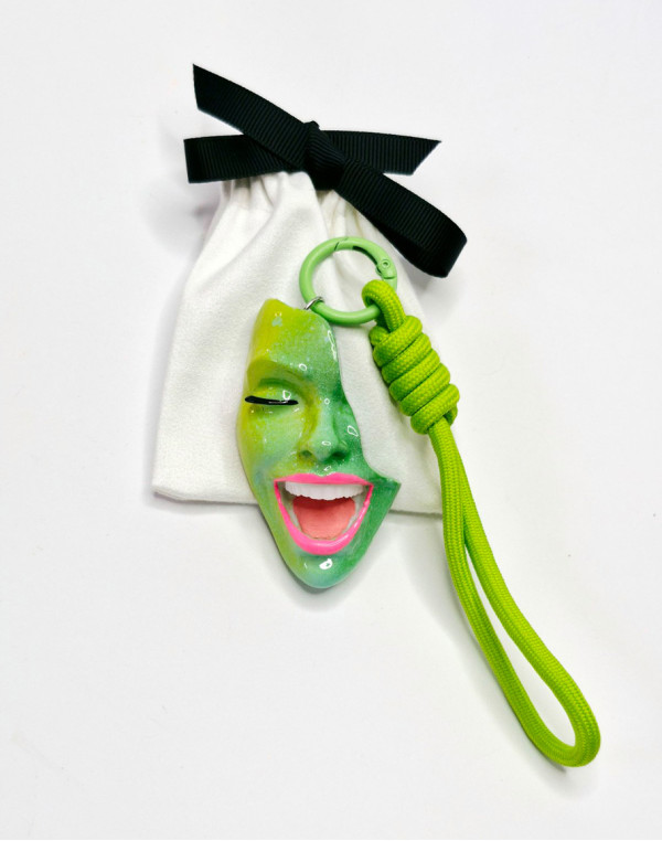 Ключодържател SMILE LEMON GRASS с NFC таг