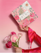 SOLIDIFIQUE Gift Box Масажна свещ + Сапун