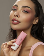 Слънцезащитен крем за лице UV AURA